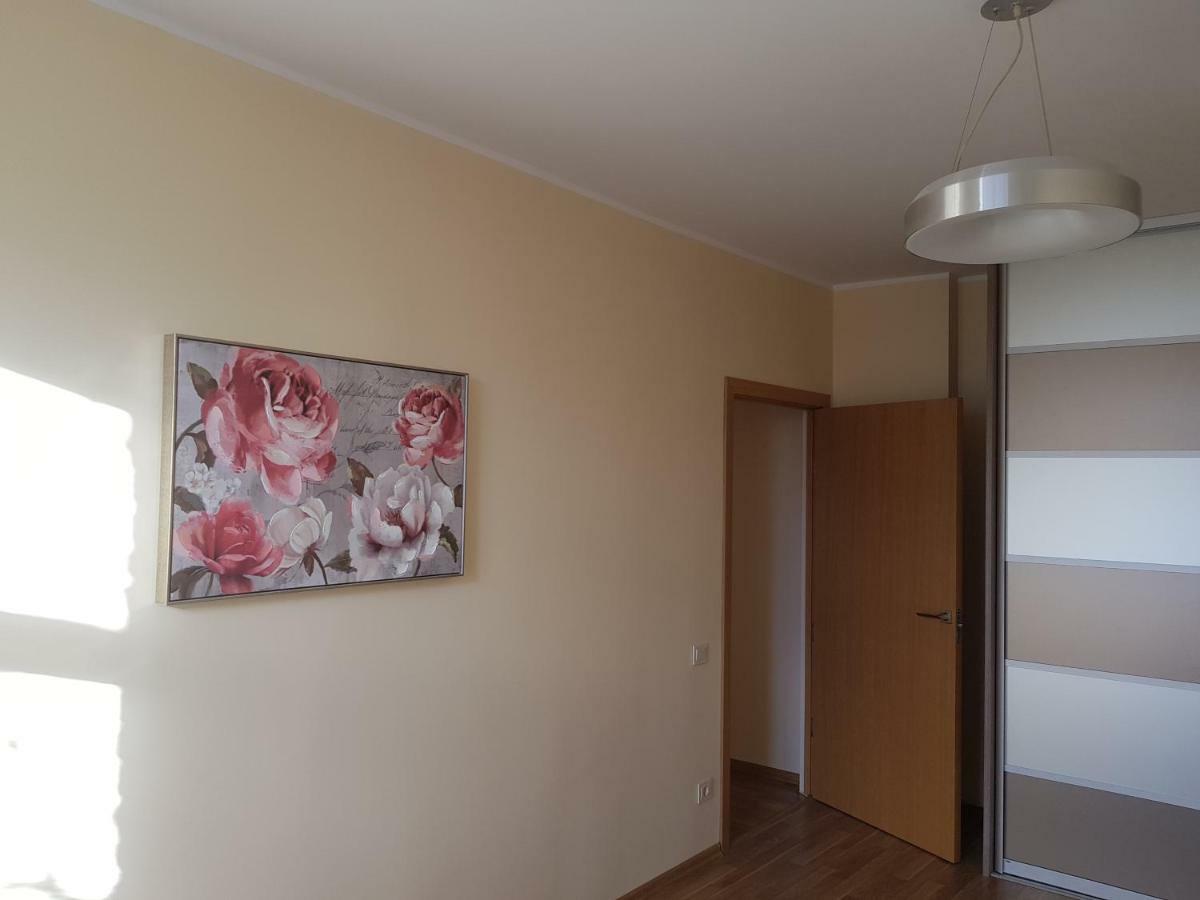 Stylish Apartment Riga Exterior photo